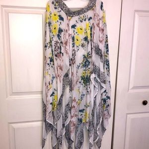 Free People boho maxi floral skirt. Size S
